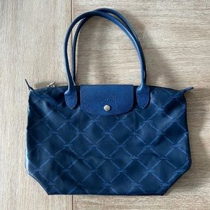 Lonchamps dark blue leg pliage tote great condition